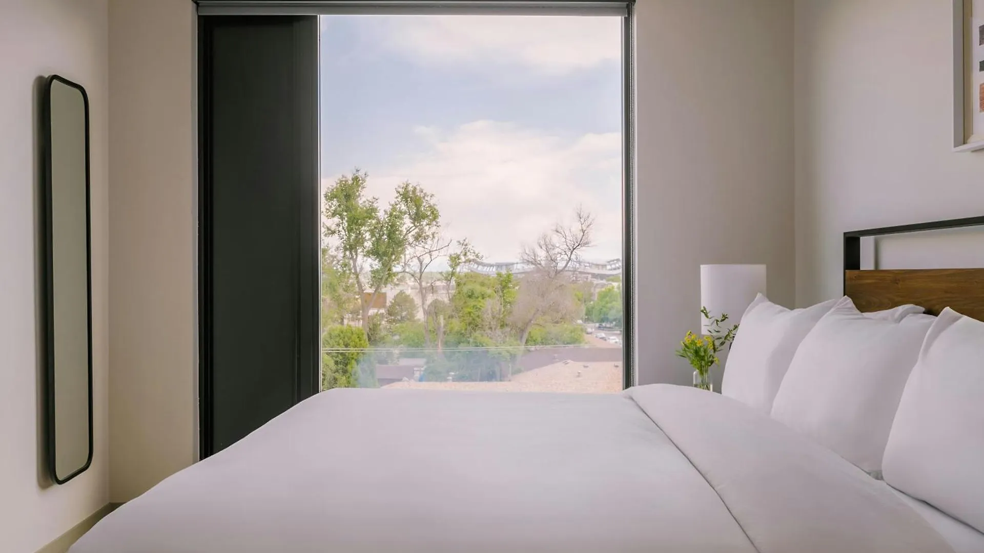 דנוור Sonder By Marriott Bonvoy Skyline Apartments Lohi ארצות הברית